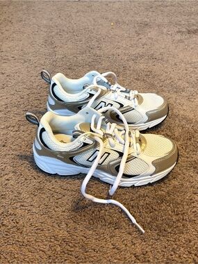 New Balance White and Tan Men’s Sneakers